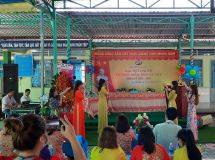 Văn nghệ chào mừng đại hội