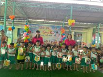 Cac Be Nhan Qua Trung Thu