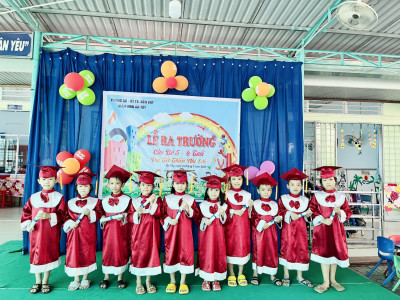 Trường mầm non An Tây lễ ra trường cho các bé lớp Lá và quốc tế thiếu nhi 1/6