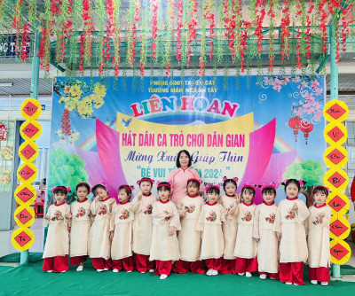 Liên hoan tiếng hát dân ca- trò chơi dân gian mừng Xuân Giáp Thìn 2024