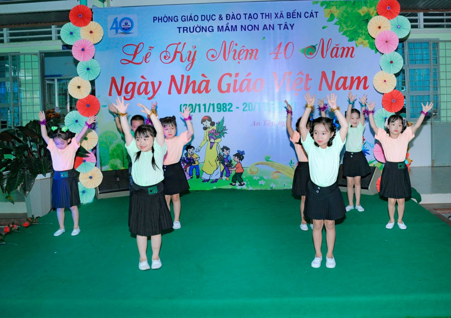 tiết mục văn nghê lớp lá 2 1