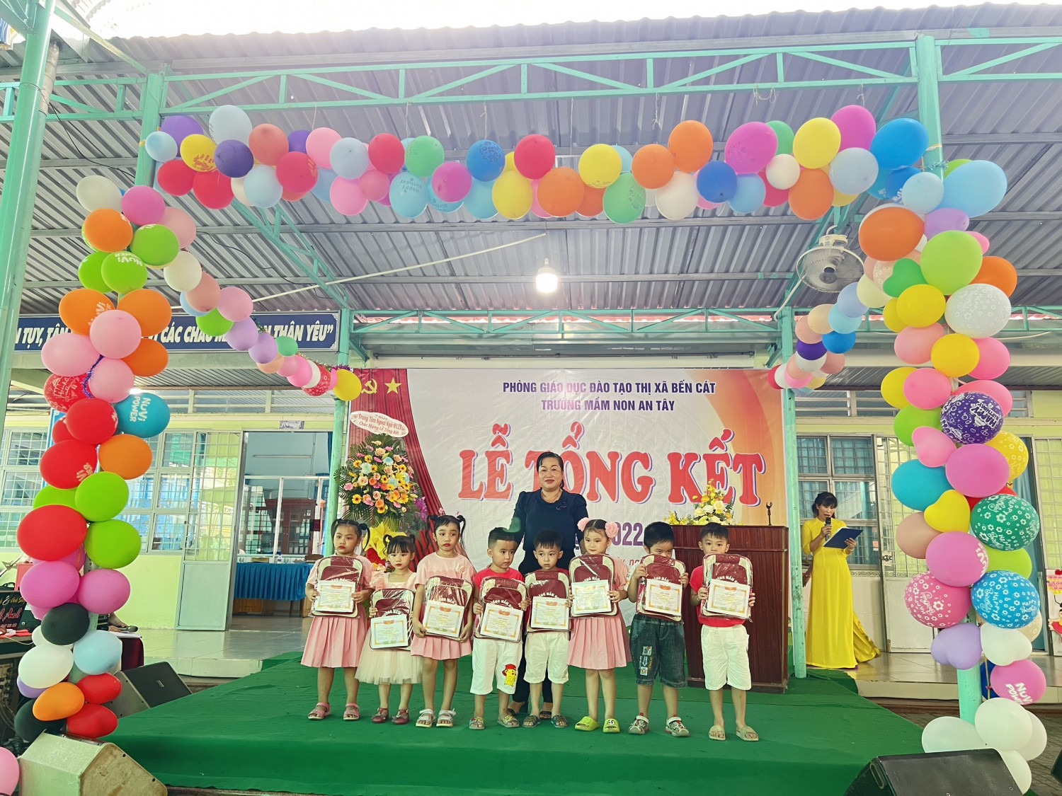 khen thưởng lớp chồi 2