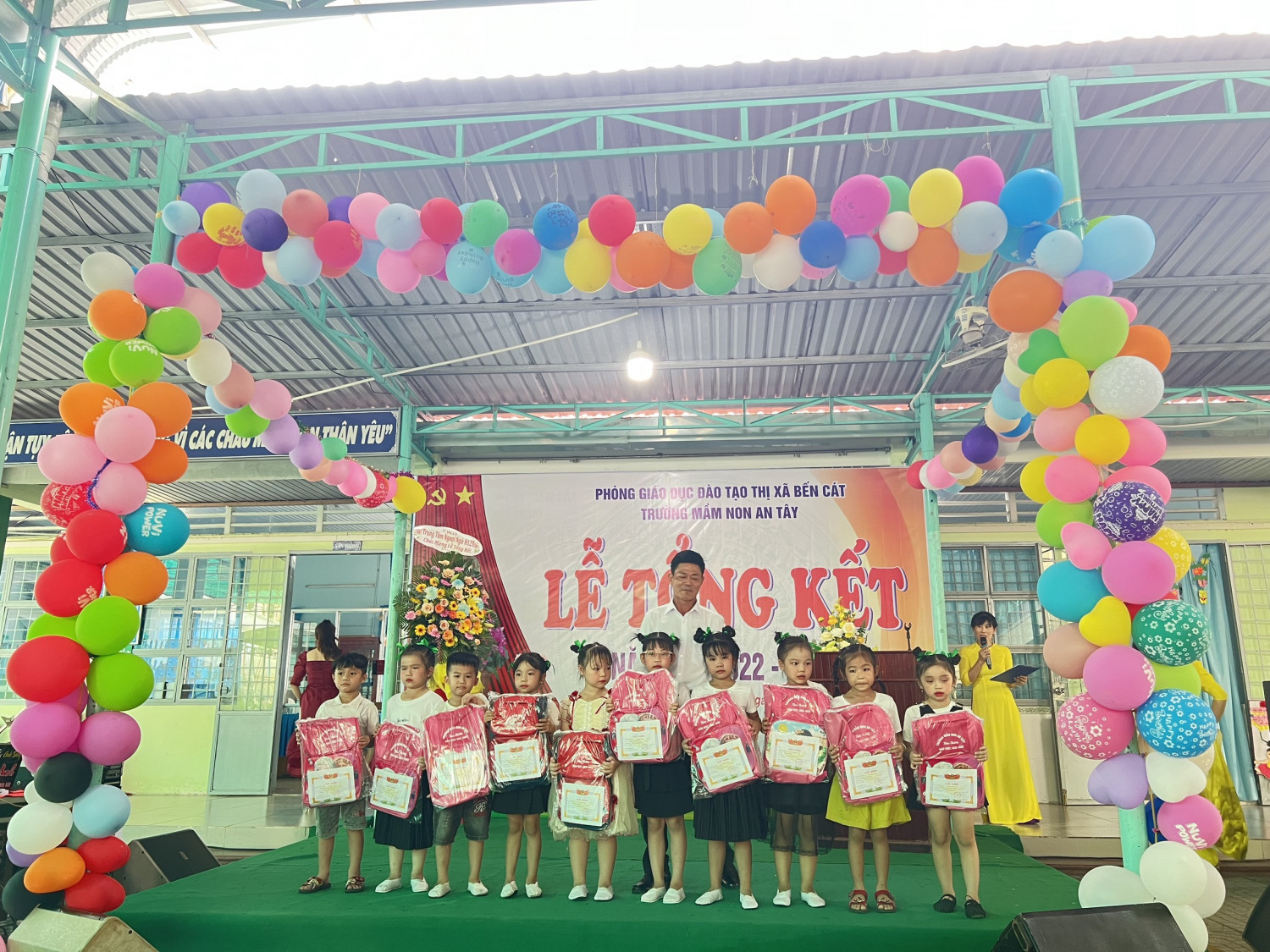 khen thưởng lớp lá 3
