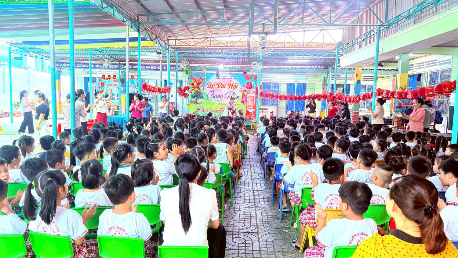 z7085645518042 f6b154d289c2703396d481b9567afa18