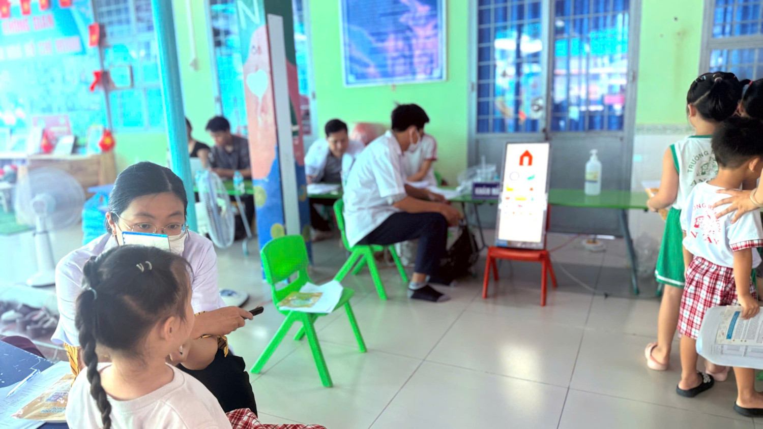 KHÁM SỨC KHỎE ĐẦU NĂM CHO TRẺ