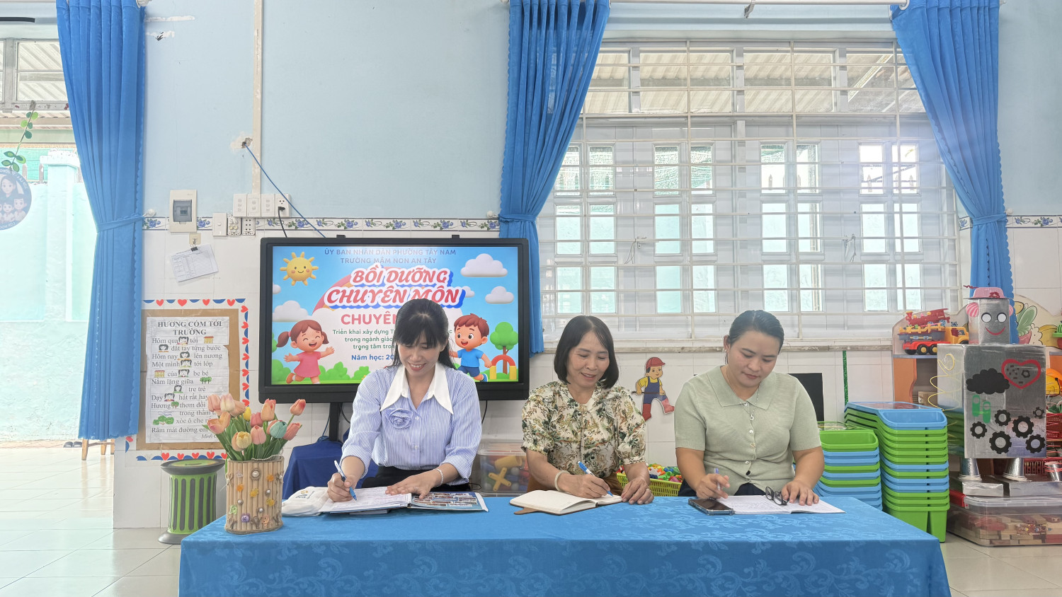 BỒI DƯỠNG CHUYÊN MÔN